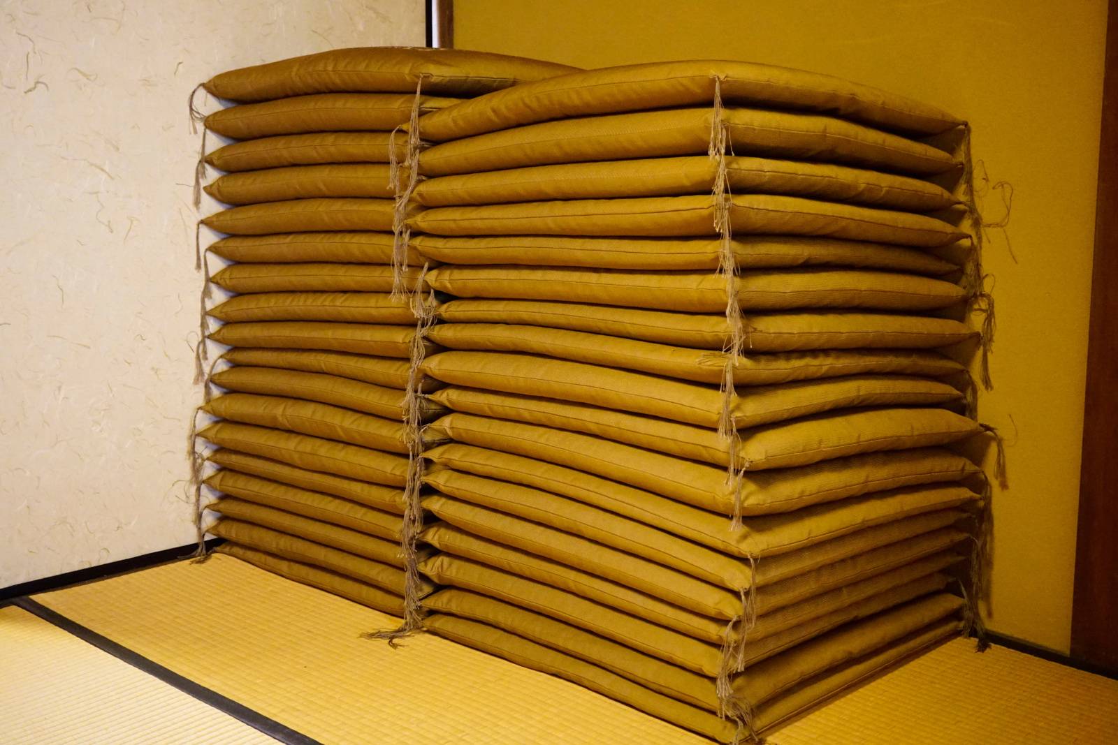 和室　運を逃す　アイテム　座布団