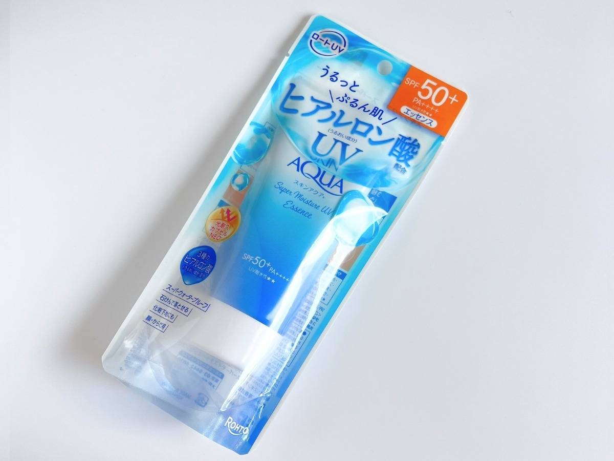 スキンアクア スーパーモイスチャーUVエッセンス