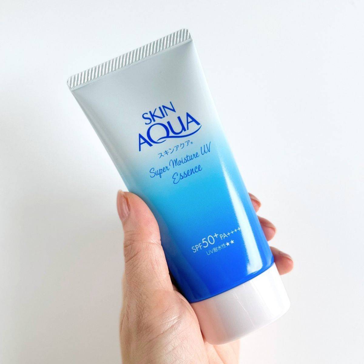 スキンアクア スーパーモイスチャーUVエッセンス