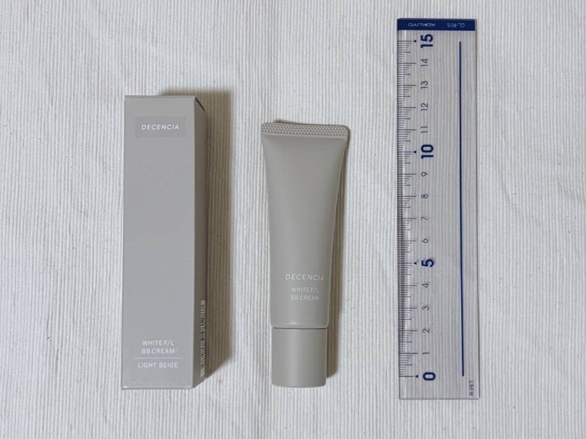 DECENCIA ディセンシア ホワイトF／L BBクリーム ライトベージュ パケ 本体 定規