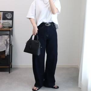 【2025年8月】最高にセンスいいよ……。真夏の黒パンツコーデ5選