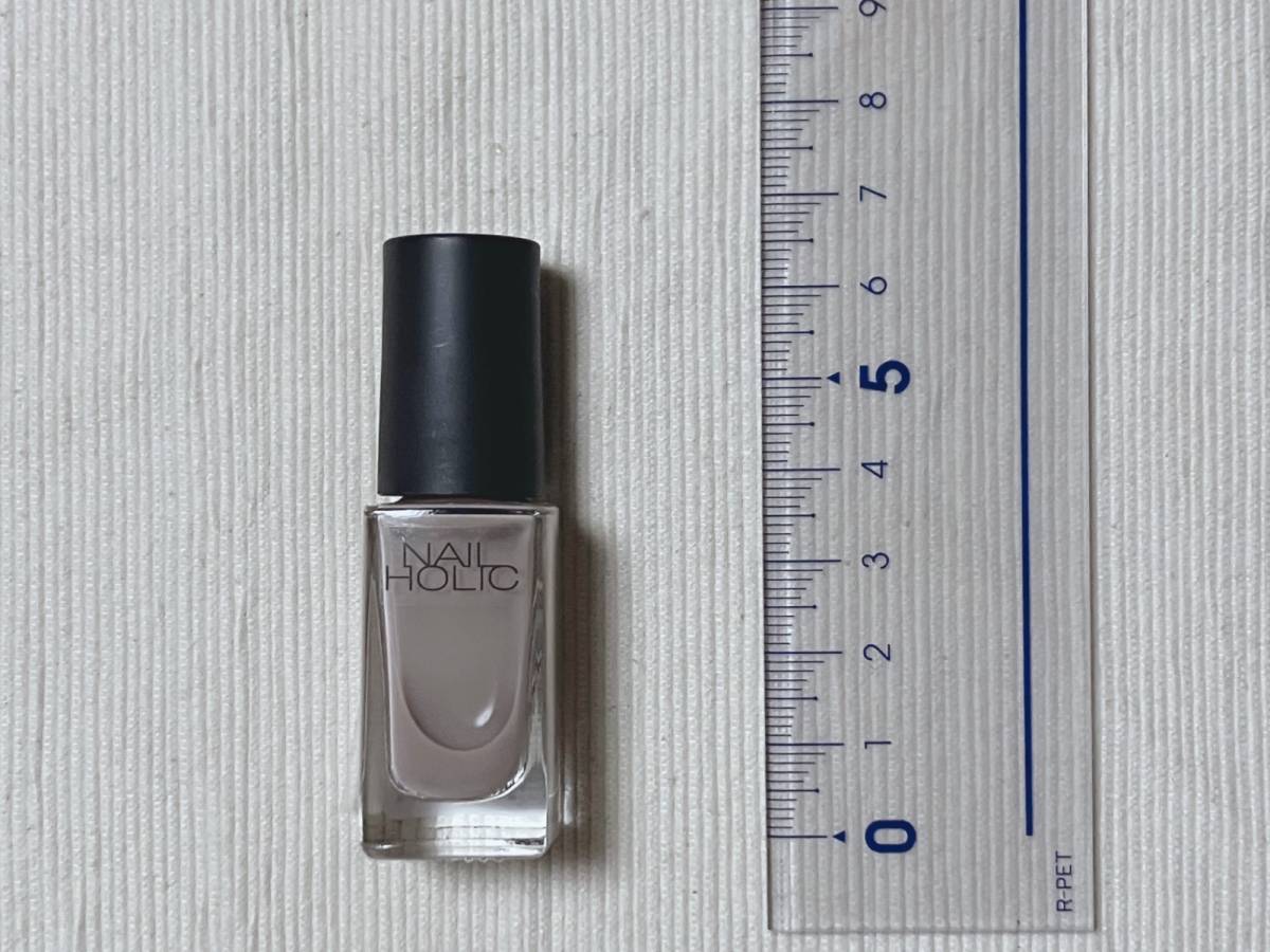 NAILHOLIC ネイルホリック つめ用ファンデ+ GY031F ネイルカラー マニキュア 本体 定規