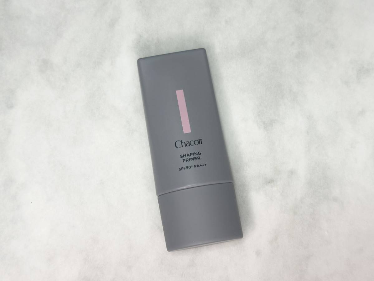 塗るだけで顔に陰影を作れるチャコット　シェイピングプライマー