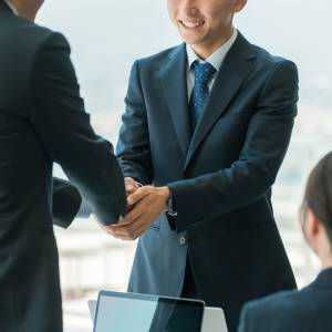 【占い師が語る】人気者ゆえの悩み。「嫉妬されやすい人」が多い誕生日5つ