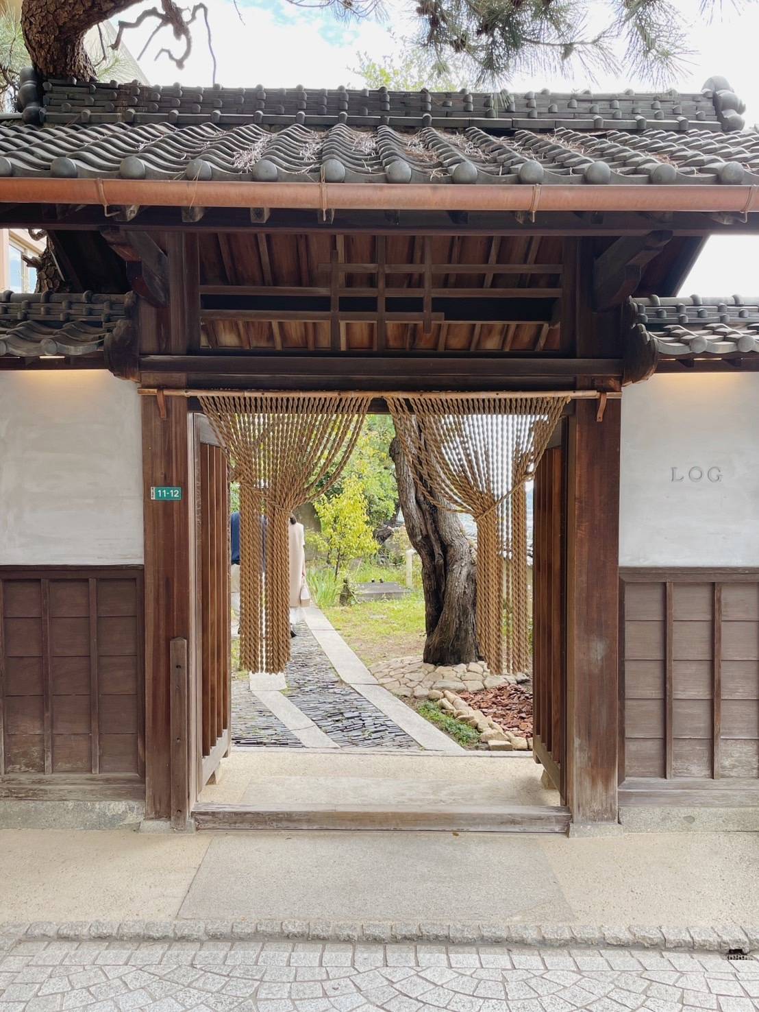 広島県尾道市のカフェ『LOG』