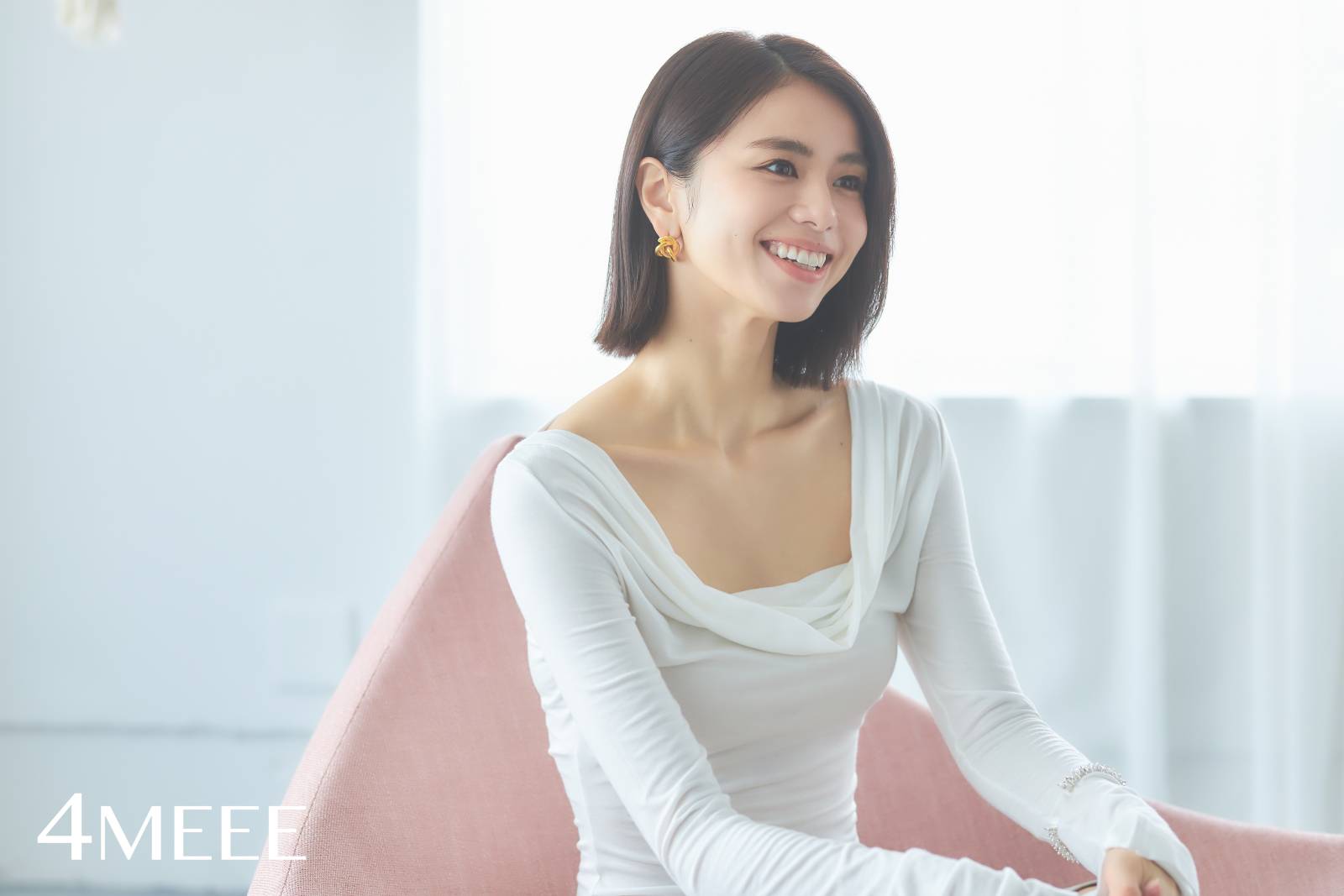 E-girls サイン入りポストカード　佐藤晴美 E-girls 佐藤晴美 直筆サイン - メルカリ