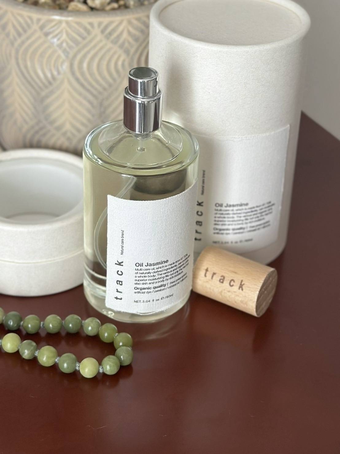 trackヘアオイル