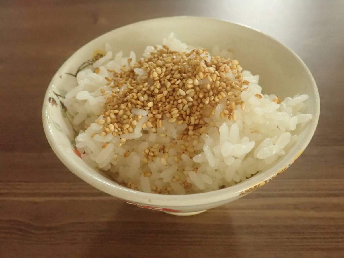 ダイソーのはごろも ごまふり マヨしょうゆ 30g