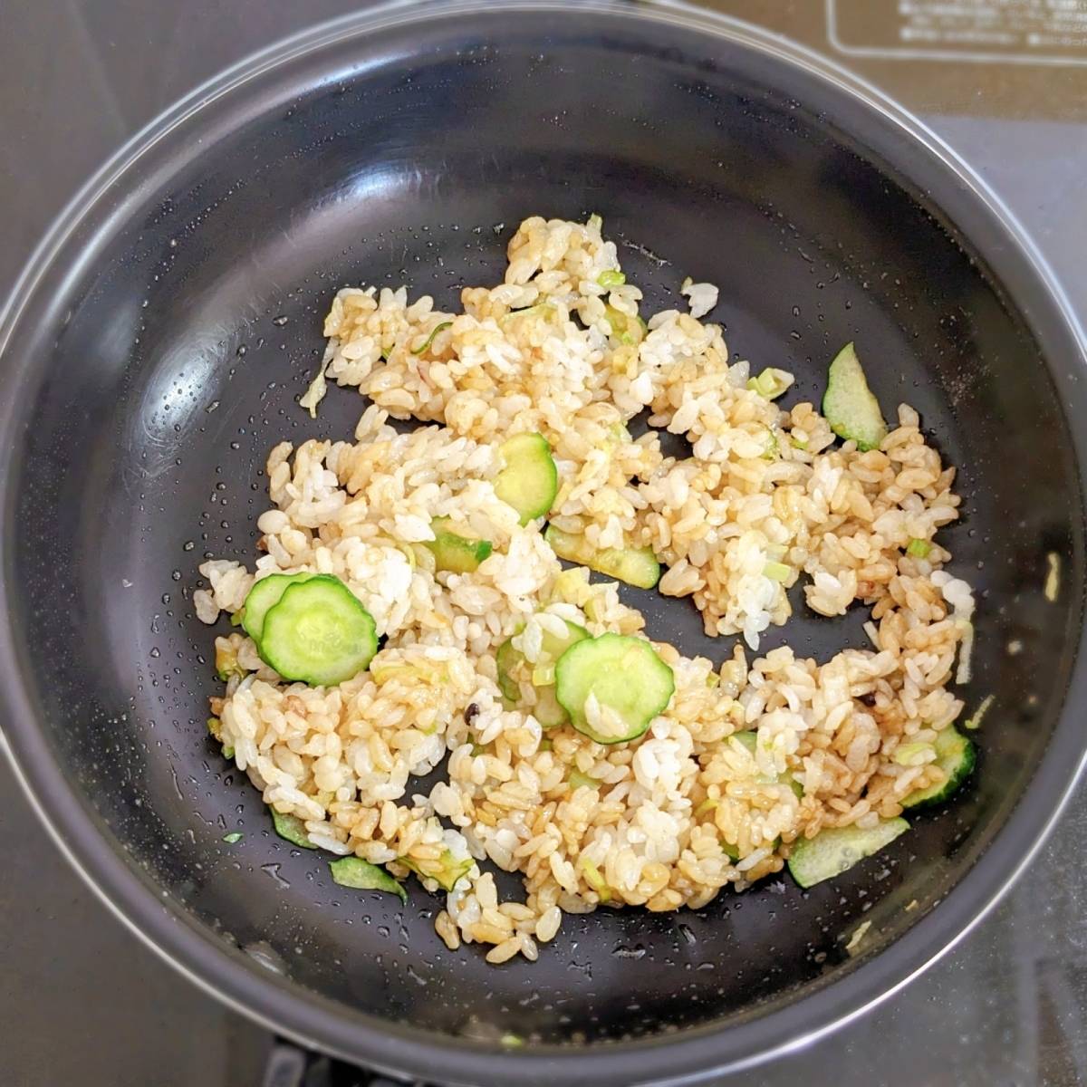 JAグループの公式の「きゅうりのチャーハン」のレシピ