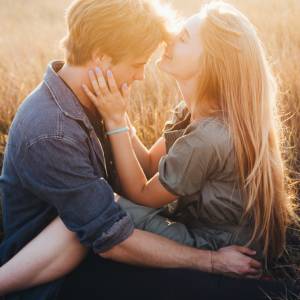 男性だって甘えたいんです！「甘えん坊彼氏」の特徴とは……？