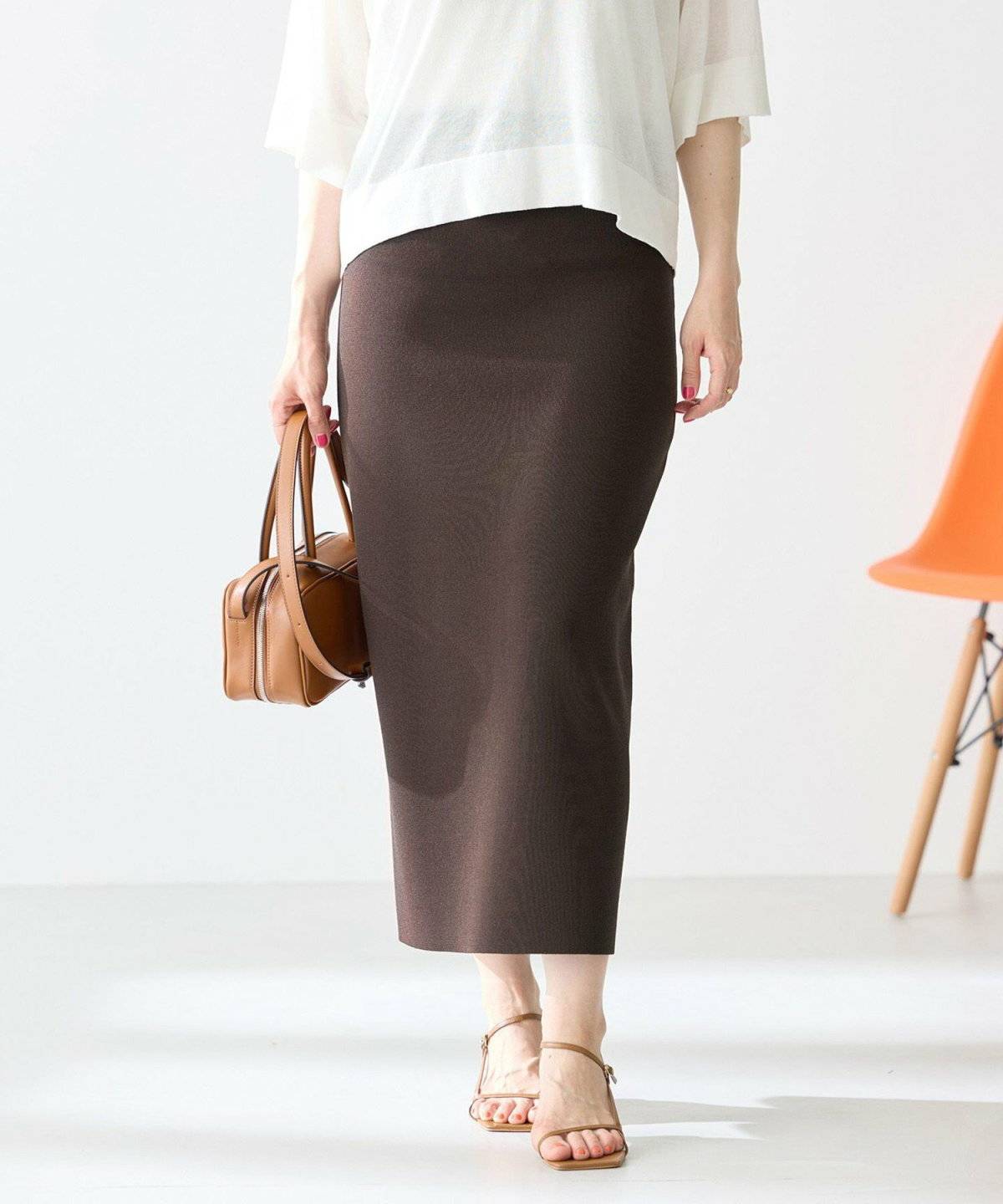 UNFILO(アンフィーロ) 【接触冷感/UVカット】スゴ機能美ニット Iラインスカート