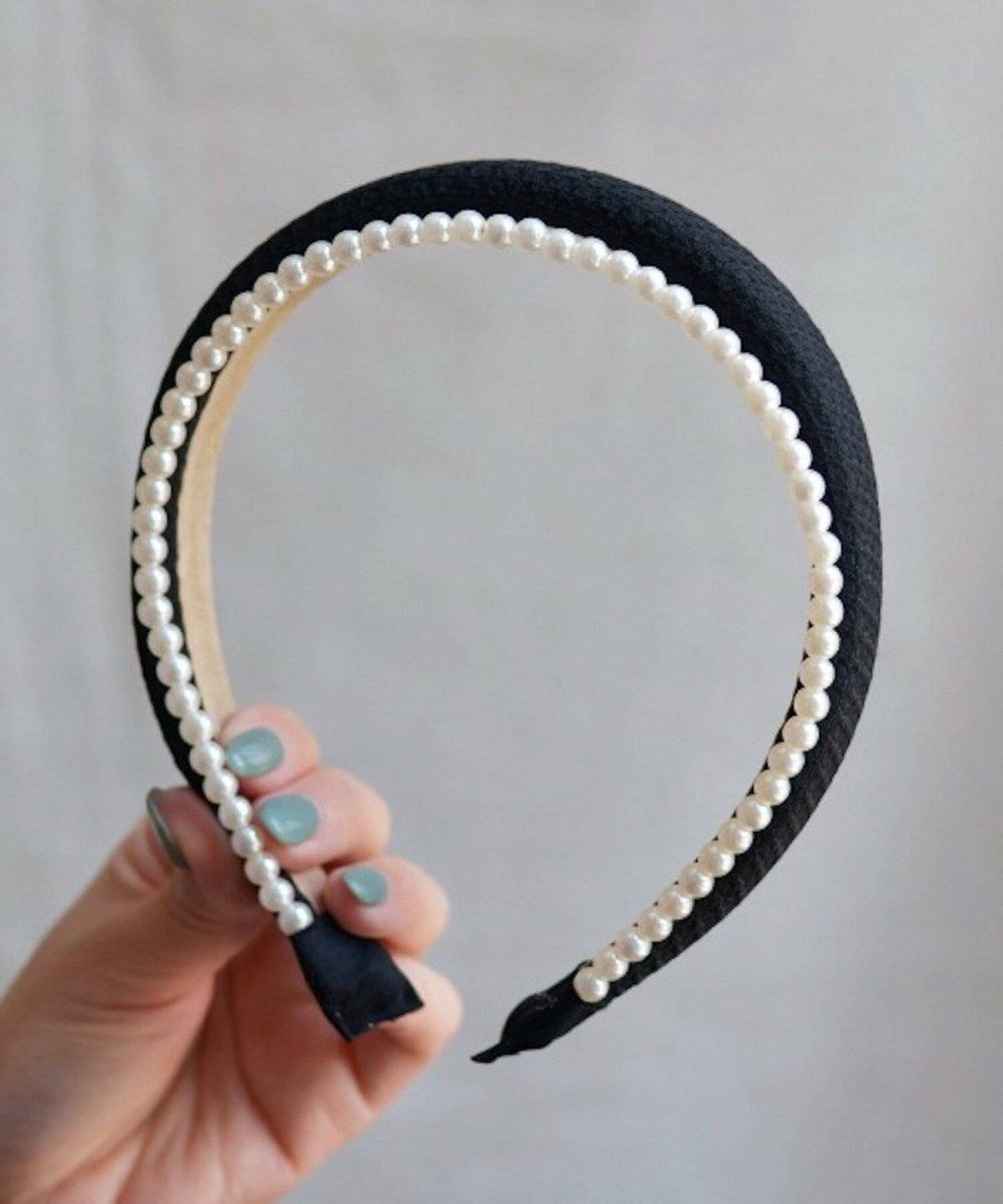 Fun & Daily(ファンアンドデイリー) F&D:カラーレイヤードパールカチューシャ