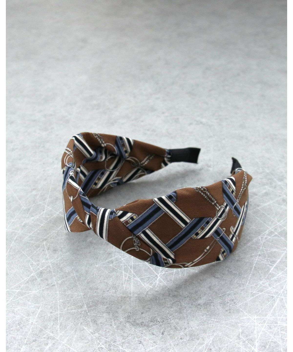 Three Four Time(スリーフォータイム) スカーフ柄クロスカチューシャ