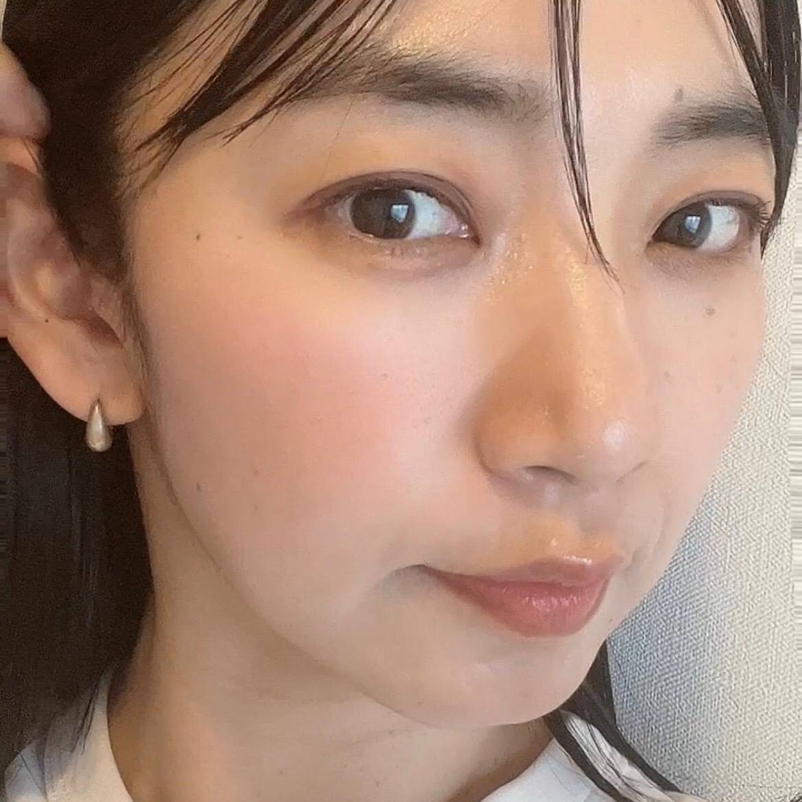 ミュアイス×スヌーピーのコラボコスメでメイク