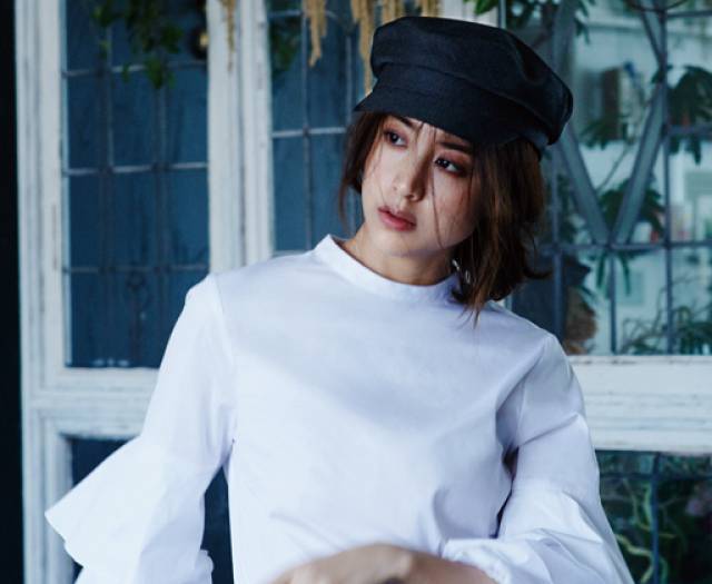 SUMMER MONOTONE〜山本美月が着る 夏のモノトーン①〜