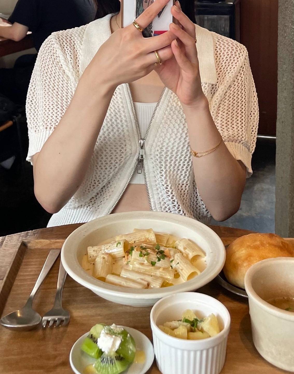 ランチはポルチーニとゴルゴンゾーラのリガトーニ