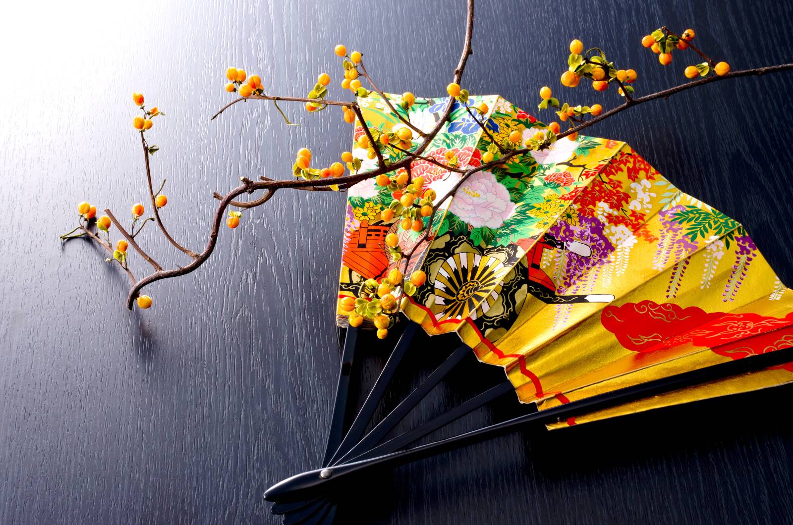 南東 魔除け 扇