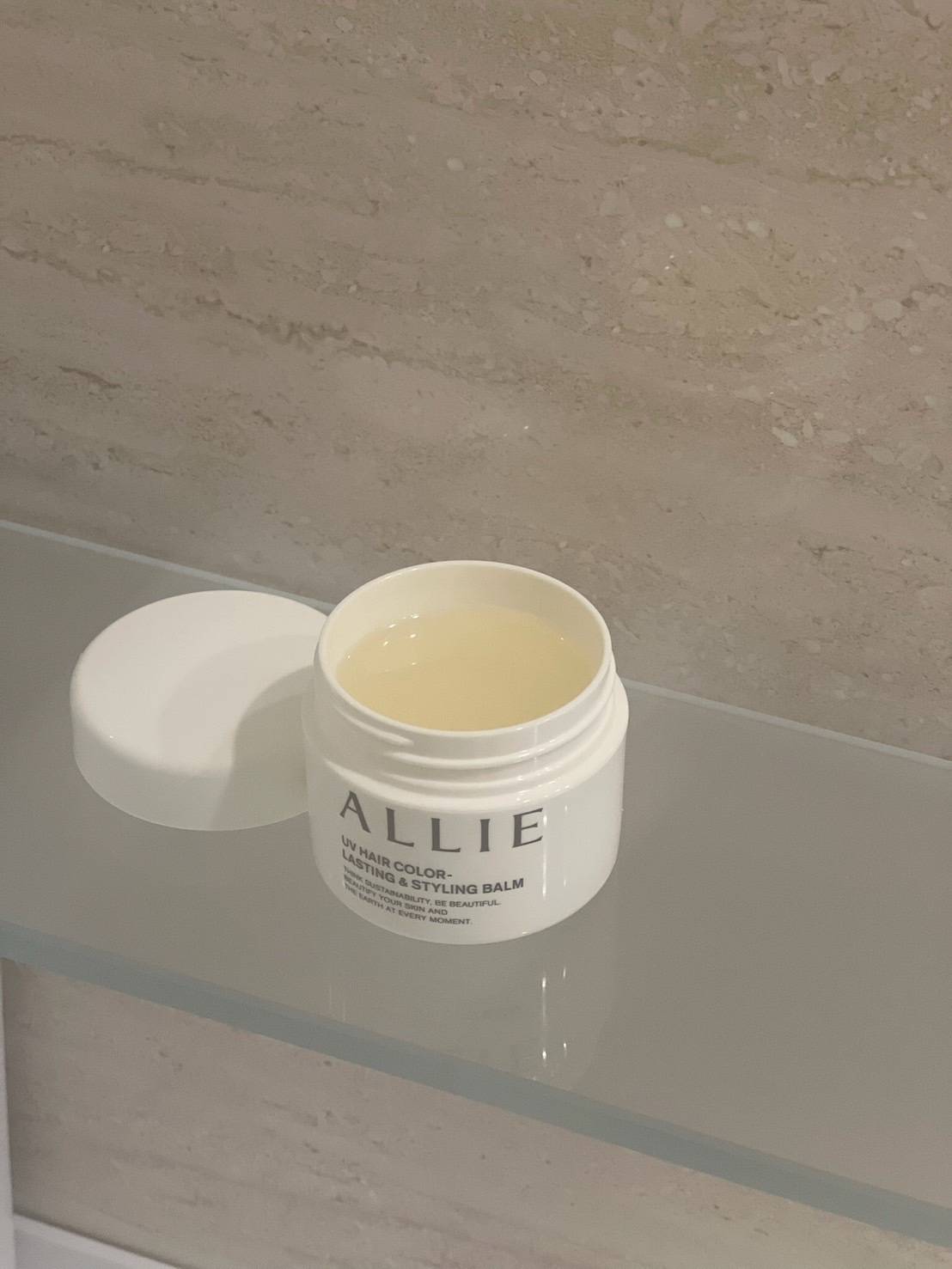 アリィーのヘアバーム