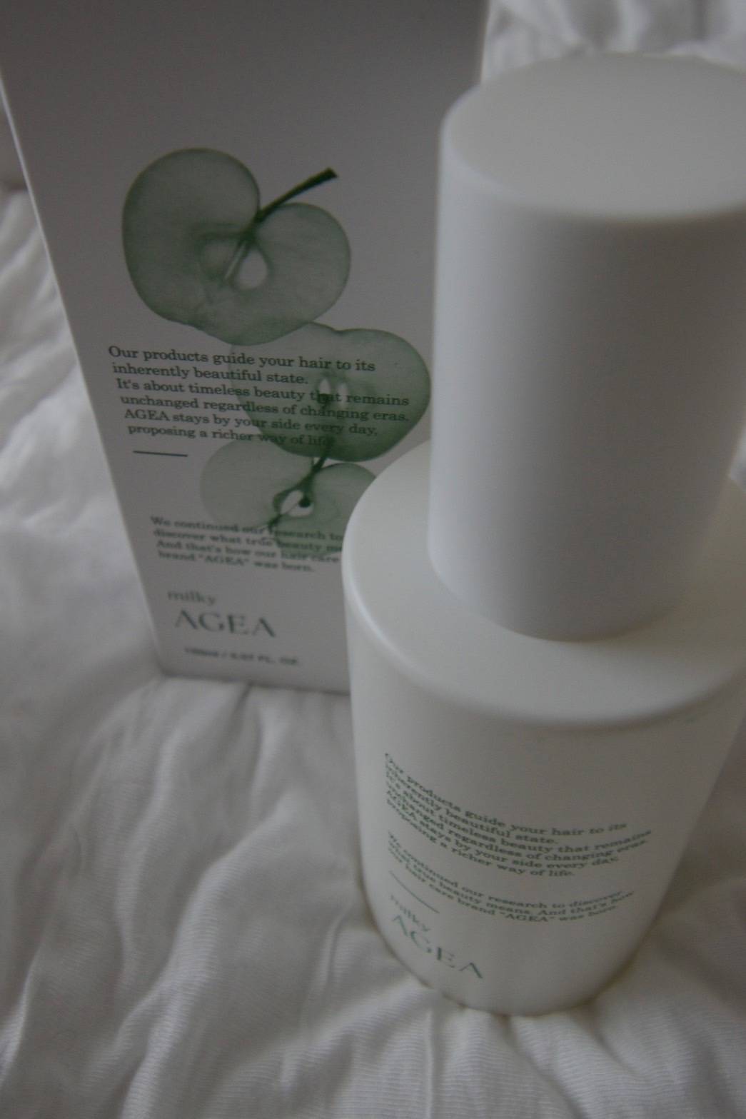 AGEA milky アウトバストリートメント