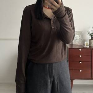 上品シアーで今っぽく♪大人の秋のレイヤードコーデにぴったり