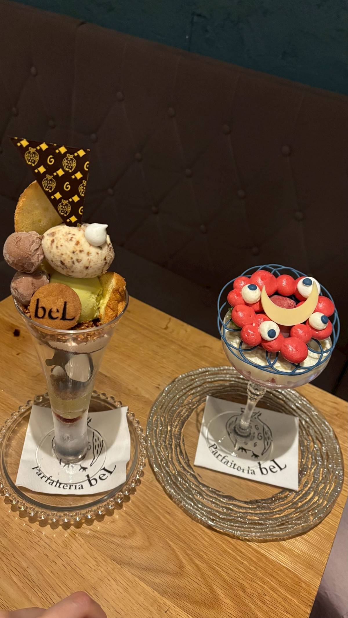 Parfaiteria beLの「ピスタチオとプラリネ」と「大阪ばくばく」