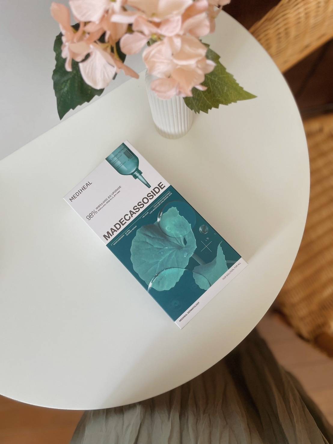 メディヒール「マデカッソシドエッセンシャルマスクブレミッシュリペアマスク」