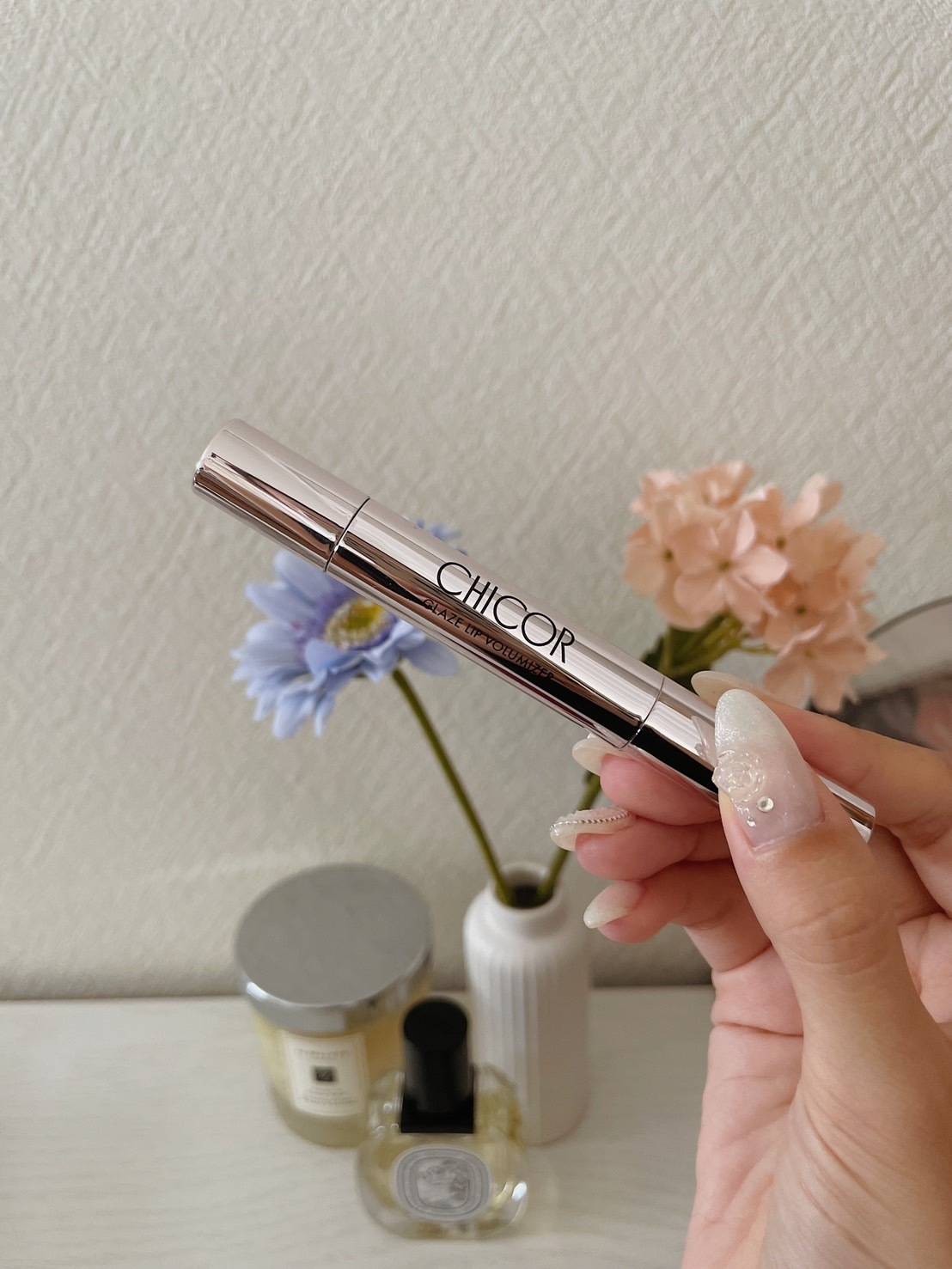 CHICOR(シコル)のリップ