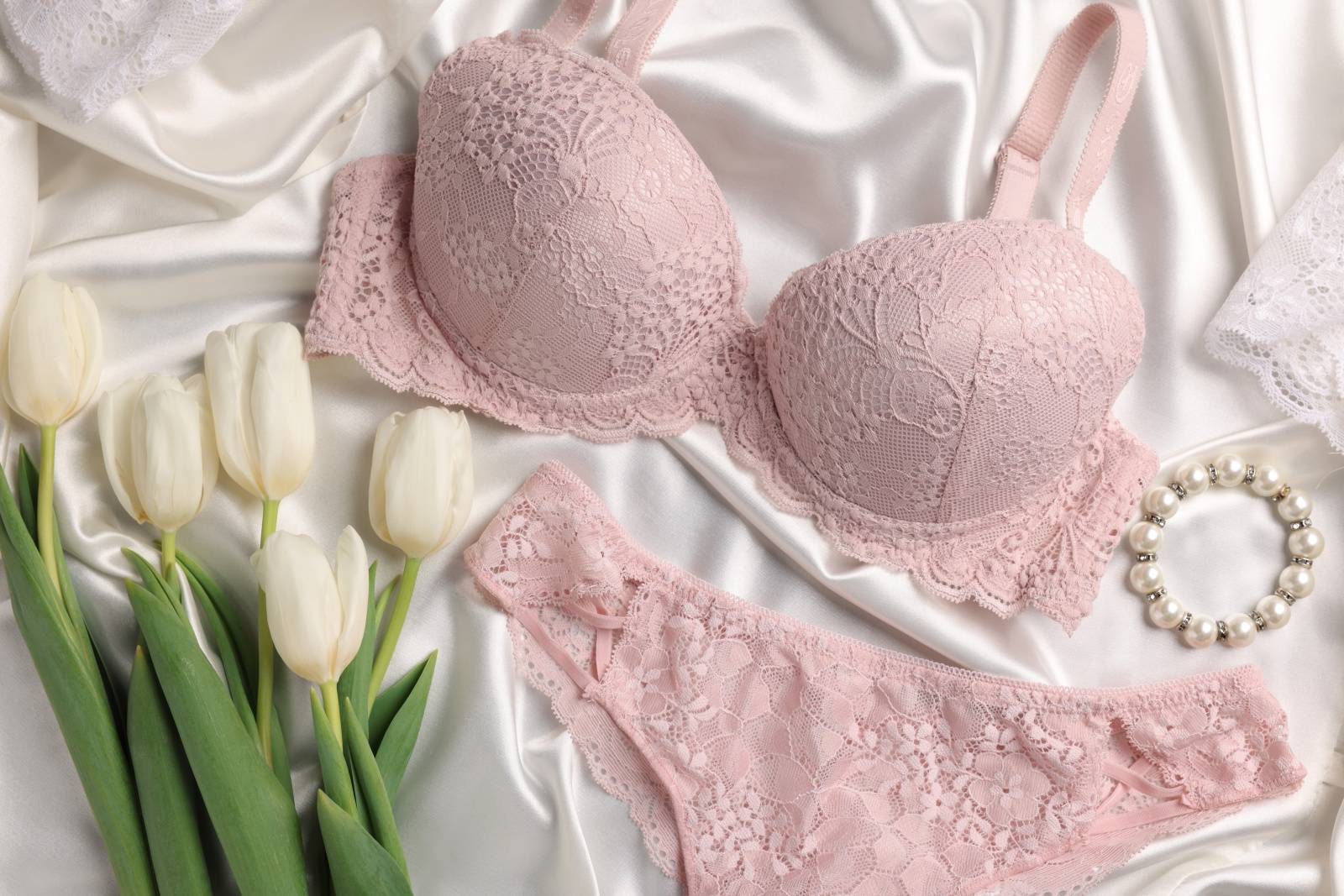 金運　上げる　下着　丸い模様