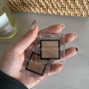 まぶたにきらめきを纏う……♡アディクション「ザ アイシャドウ スパークル」