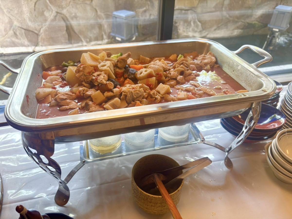 鶏と野菜のトマト煮