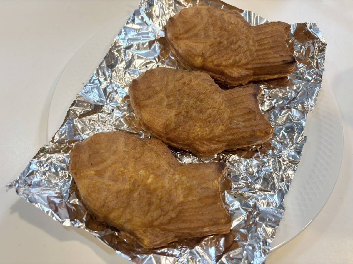 井村屋謹製 たい焼き(白つぶあん)