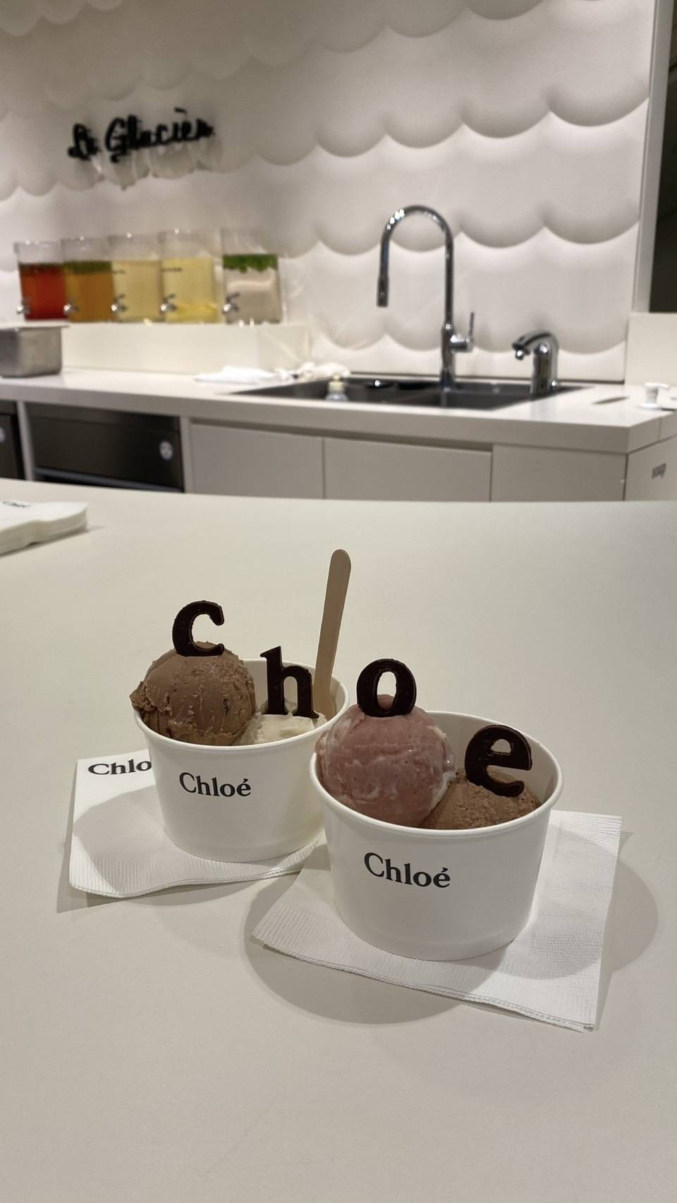 クロエ・ル・グラシエのアイスクリーム