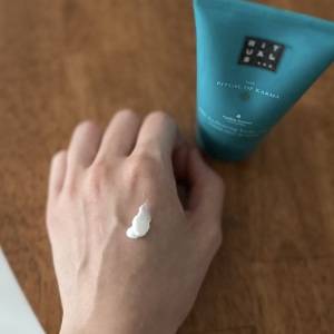 心まで潤う……。夏のお疲れ肌を癒す「THE RITUAL OF KARMA」の贅沢ケア