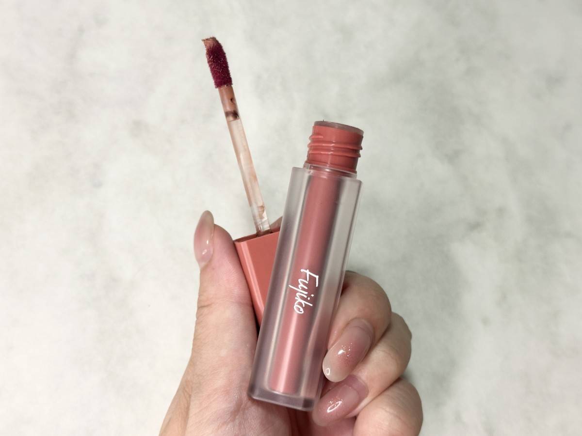 色持ちも抜群なFujiko　なりすましティント