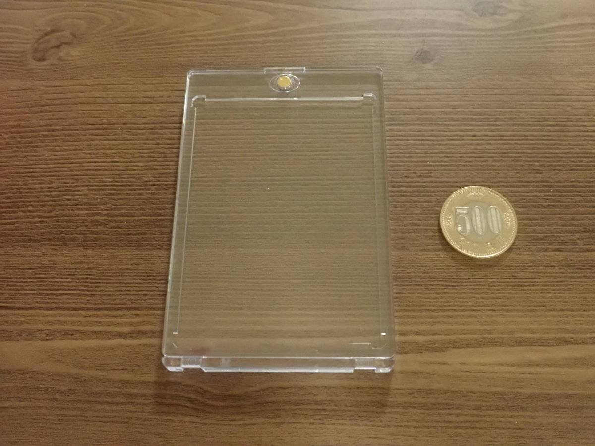 ダイソーのマグネットカードローダー