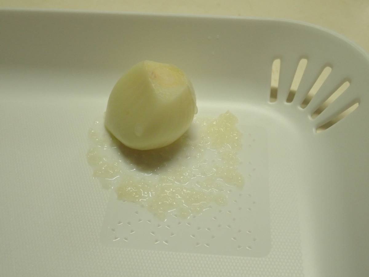 ダイソーの立つちょこっとまな板「抗菌」