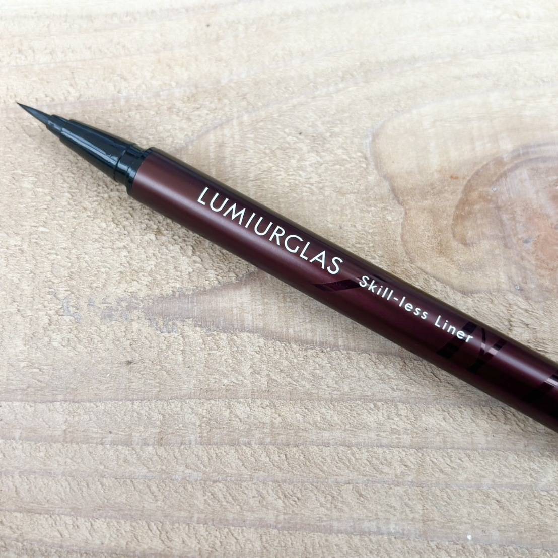 LUMIURGLAS(ルミアグラス) スキルレスライナー