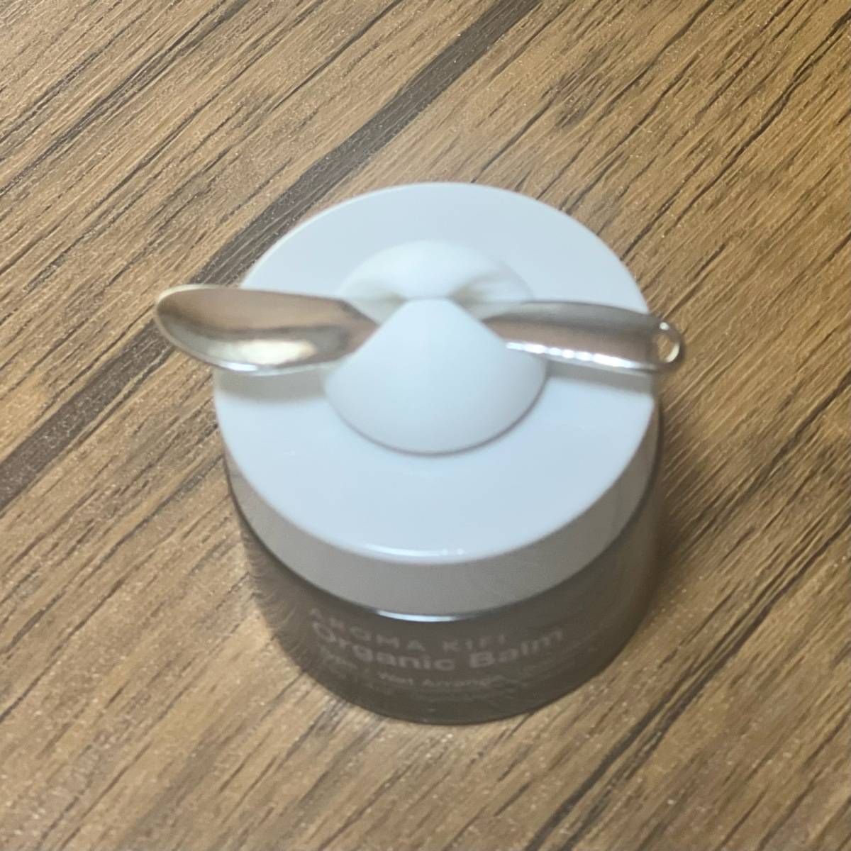 ダイソーの「スパチュラスタンド」と「メイク用スパチュラ」