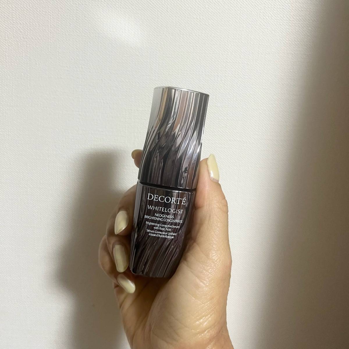 コスメデコルテ『ホワイトロジスト ネオジェネシス ブライトニング コンセレイト』