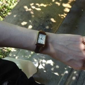 まるでアクセサリーのよう……♪手元を上品に仕上げる腕時計「MATOW TSUKI 朧月」