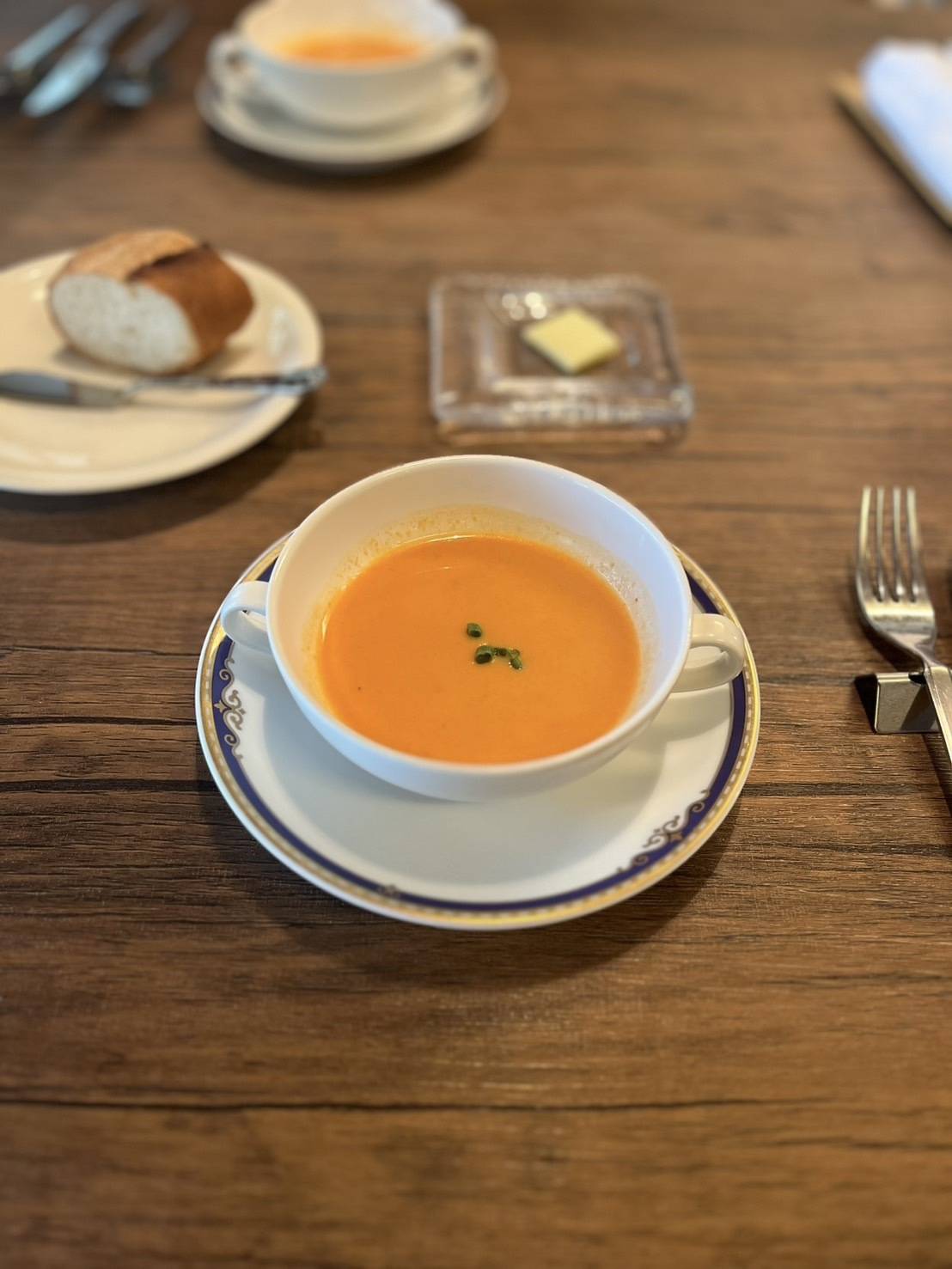 コース料理のスープ