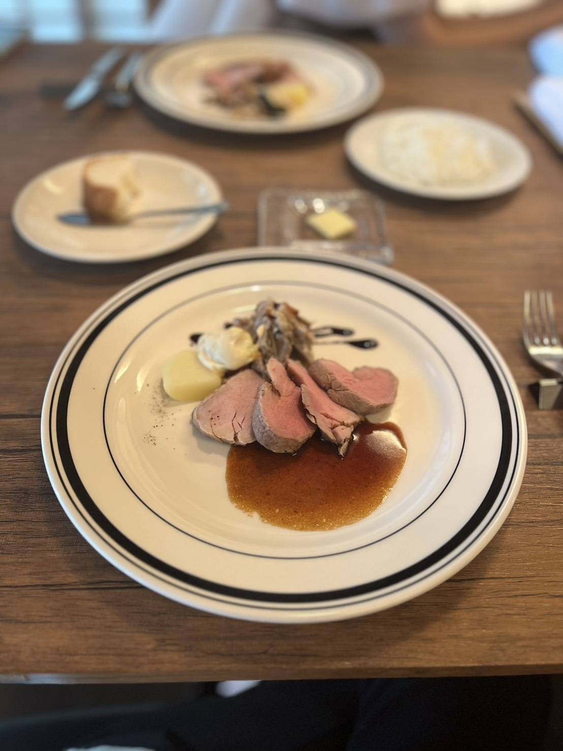 コース料理のお肉