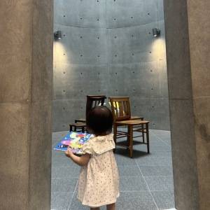 【兵庫・神戸】子連れお出かけに悩んだら……。子どもも大人も夢中になれる「こども本の森」