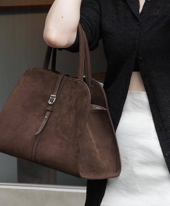 MONOROW ブラン ラージ スエードバッグ