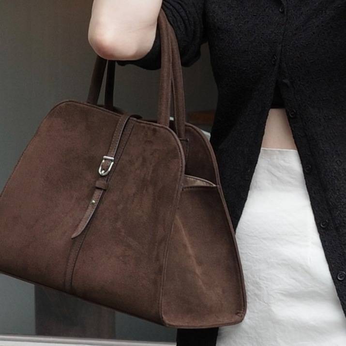 MONOROW ブラン ラージ スエードバッグ