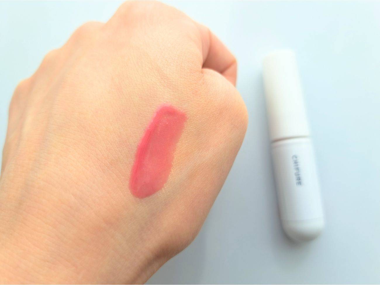 ちふれ ティント リップ ジェル 214 ローズ系の手元スウォッチ