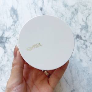  エクセル エクストラリッチ セラムインパウダー 