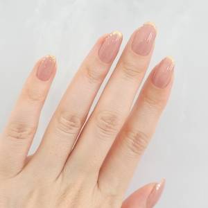 究極の垢抜けが叶う。不器用さん向け「新感覚フレンチネイル」のやり方