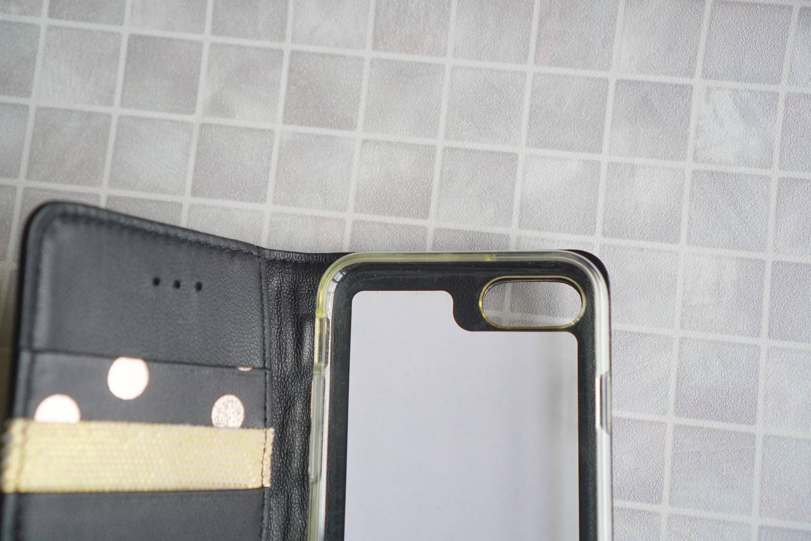 スマホケース　健康運　下がる　ボロボロ