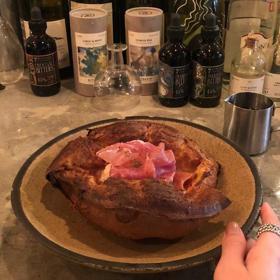 PATHの「ダッチパンケーキ 生ハムとブッラータ」